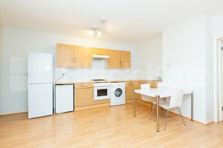 Spacious ground floor 1 bedroom in the heart of Stoke Newington Windus Road, Stoke Newington 